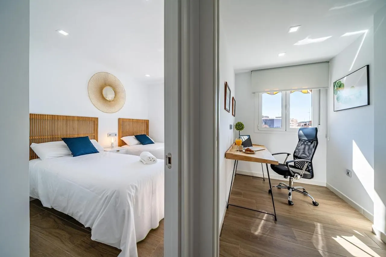 Sunset Malaga - Luxurious & Parking Apartment 스페인