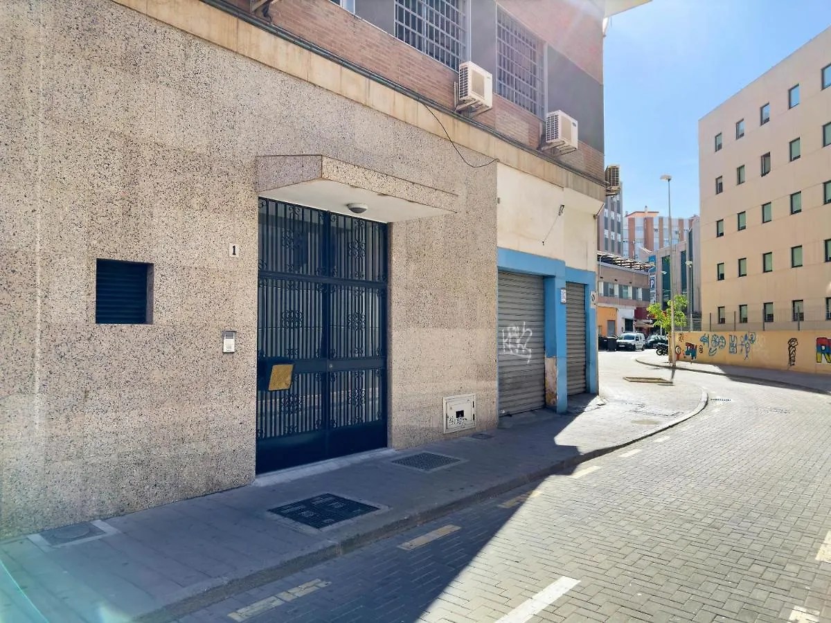 Sunset Malaga - Luxurious & Parking Apartment