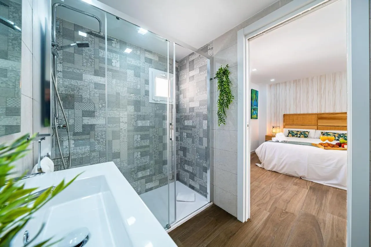 Sunset Malaga - Luxurious & Parking Apartment